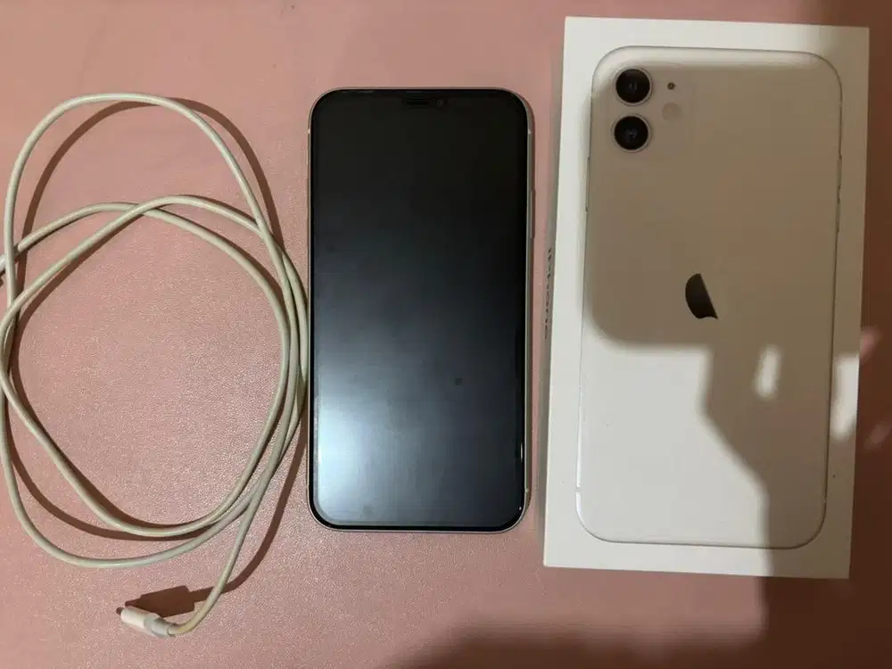 iPhone 11 Putih 64gb