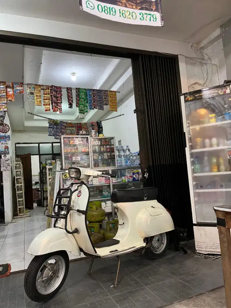 Vespa special tahun 1976 lengkap AA Magelang