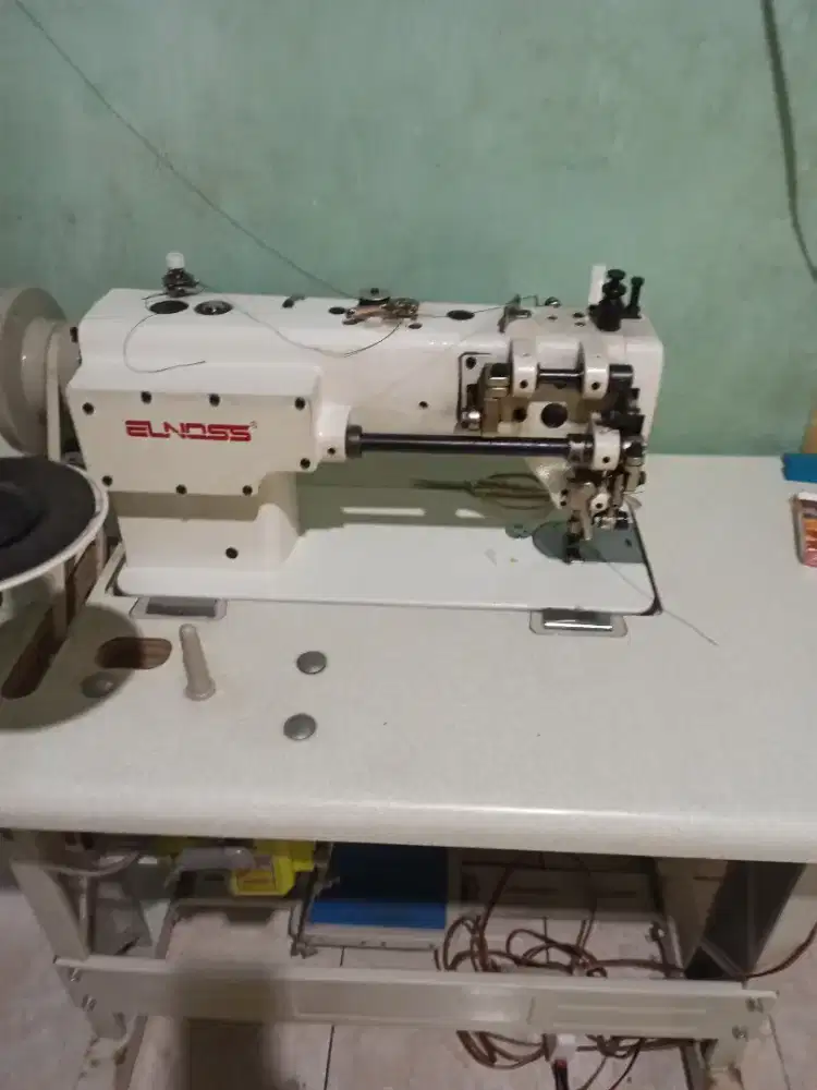 Mesin jahit walking foot