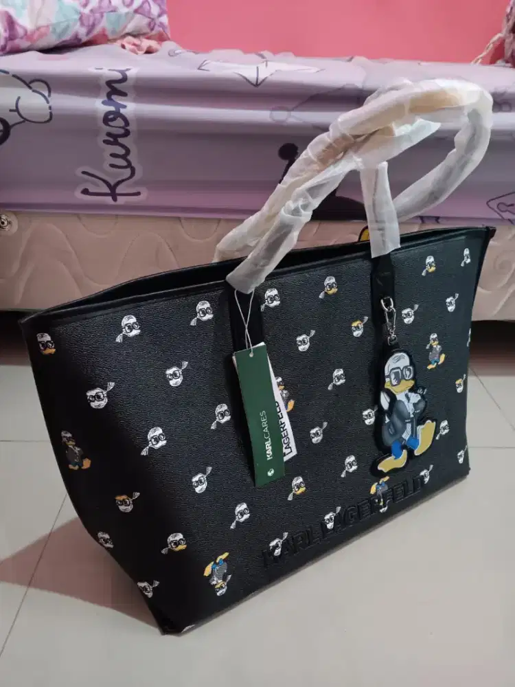 Tas Jinjing Merk Karl
