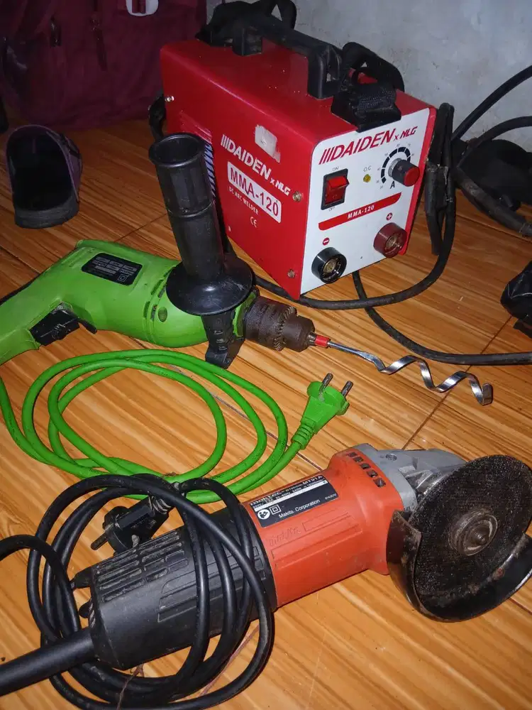 900 rb bor ryu 13 mm, gerinda maktec 4 inch, trafo las Merk Nlg DAIDEN