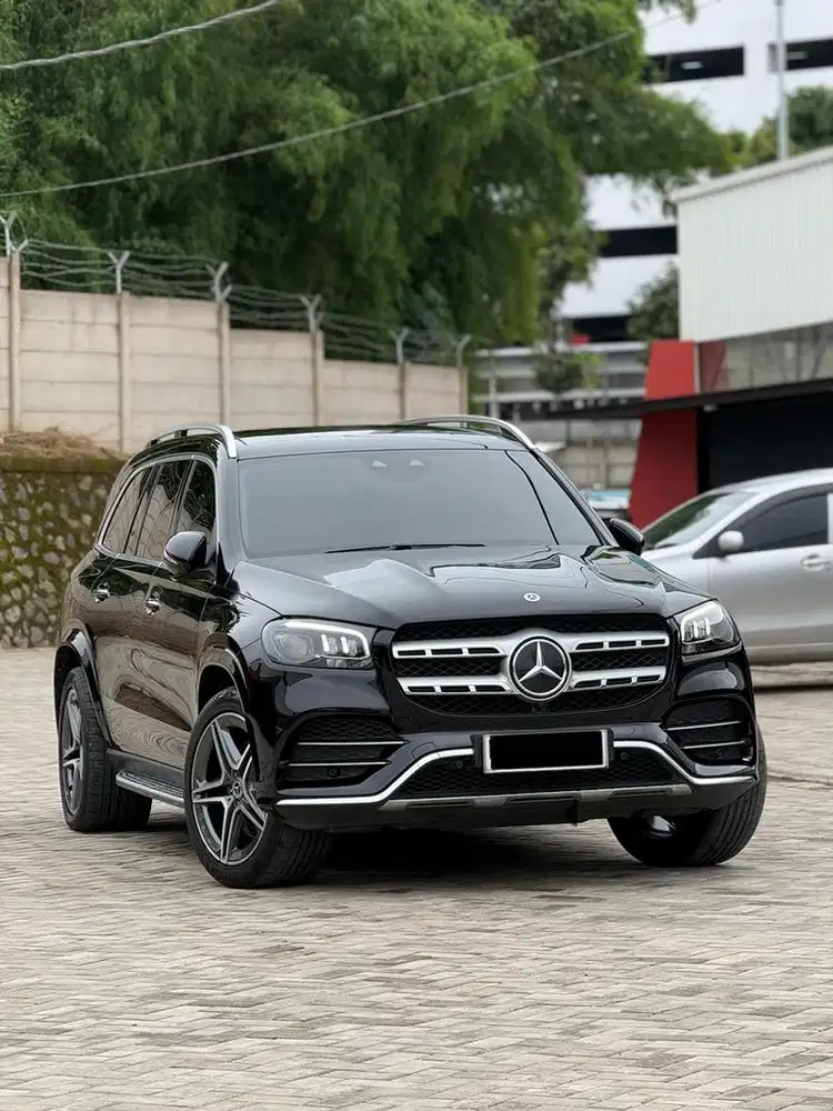 MERCEDES BENZ GLS450 AMG LINE