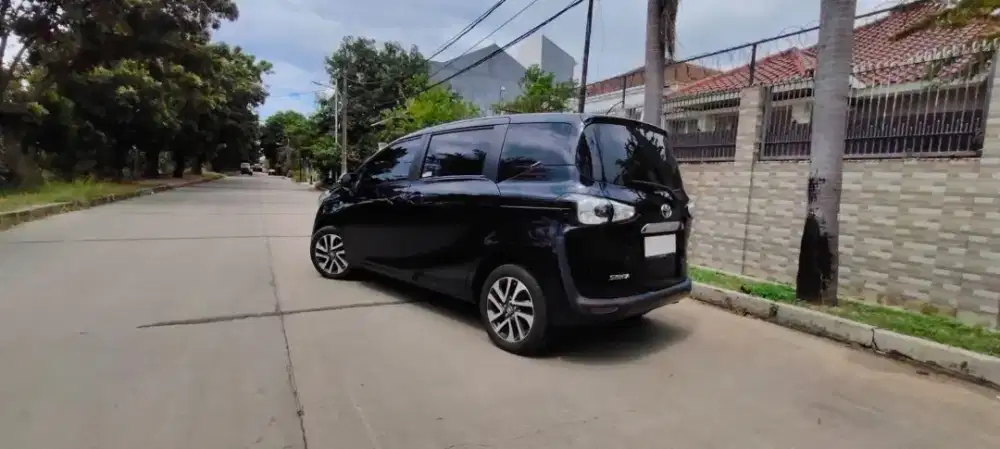 Sienta V matic 2019, KM low, tangan pertama, paki sendiri