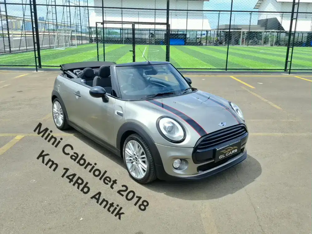 Mini Cabrio Km 14Rb Cash 2018 Cooper Mineral Silver 1.5 Cabriolet