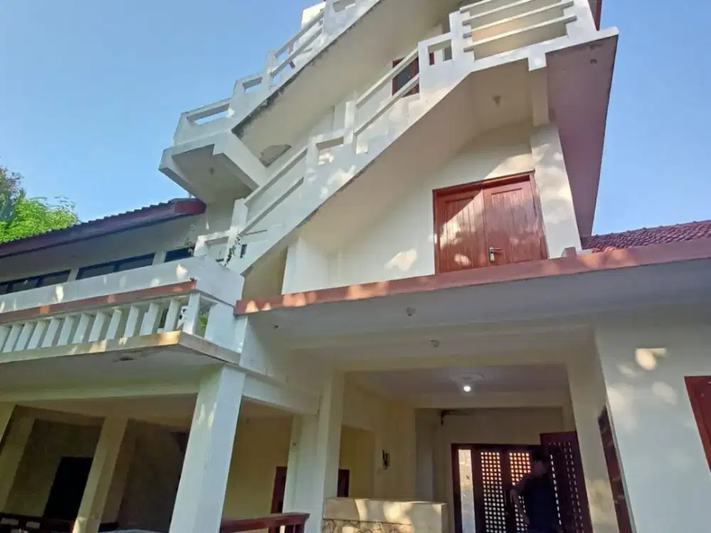VILLA SIAP PAKAI DENGAN VIEW PANTAI PARANGTRITIS