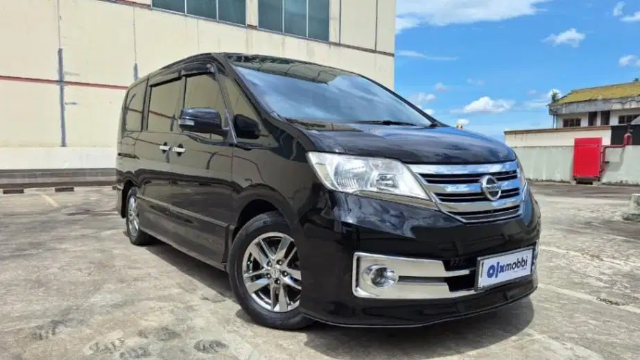 PROMOLowAngsuran Nissan Serena2.0 HighwayStarAutechPanaromicAT2014SII