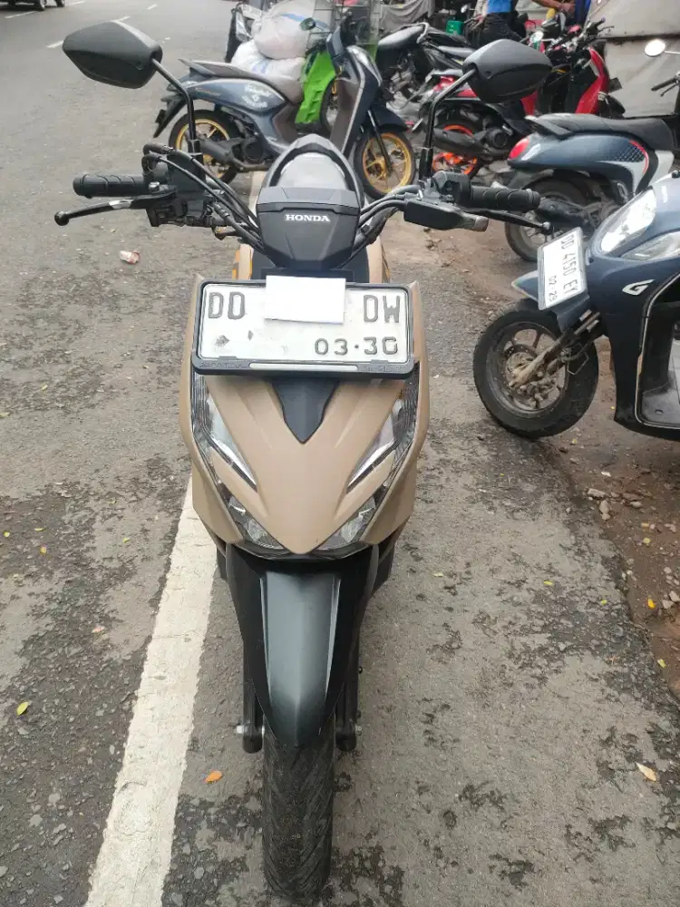 Honda Beat Street 110cc 2025 cokelat