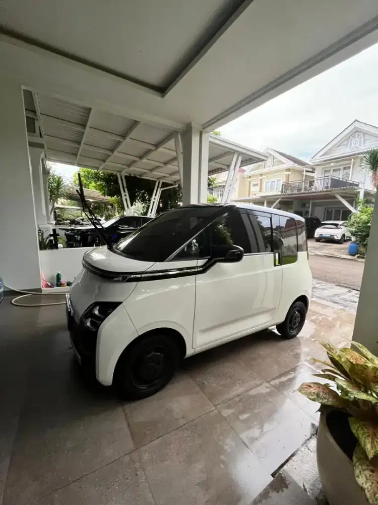 DIJUAL WULING AIR EV LONG RIDE 300KM