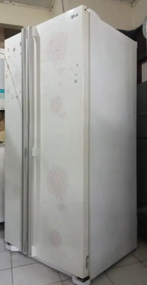 KULKAS SIDE BY SIDE LG 581 LITER NORMAL KOMPLIT MULUS/ NETT