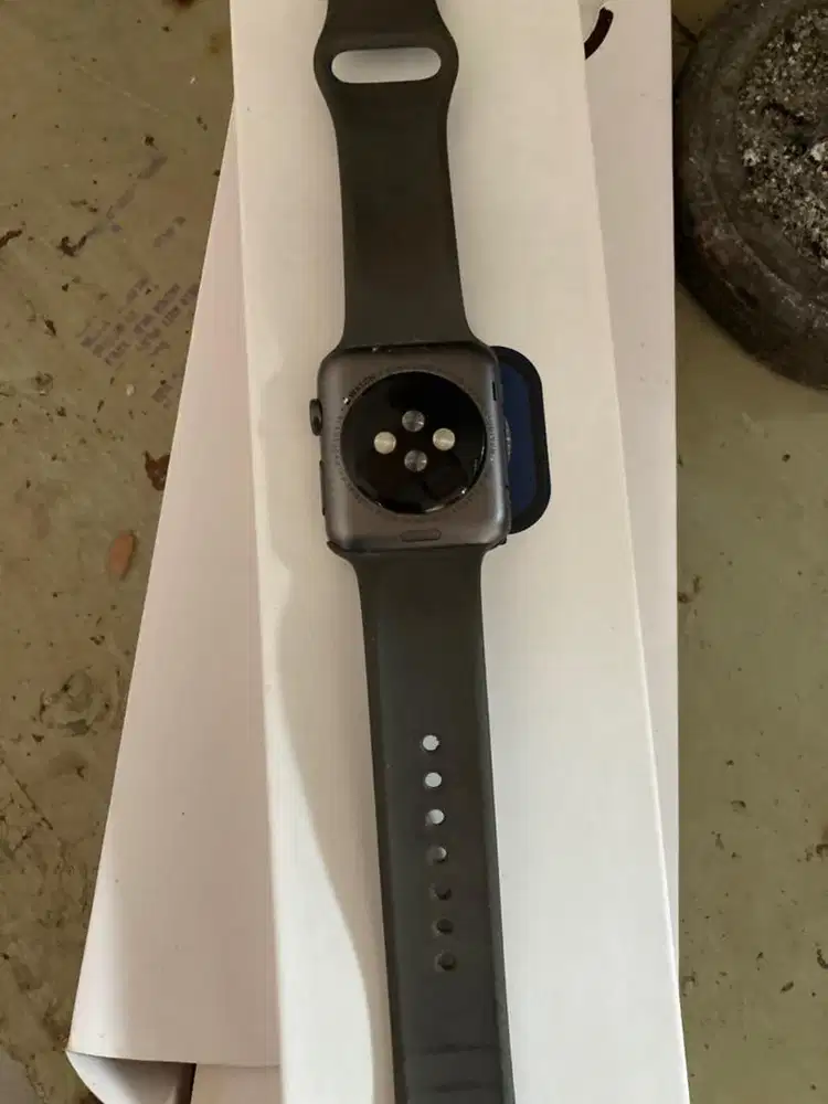 Apple watch gen 1. 42mm