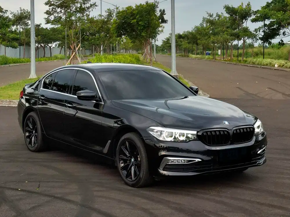 BMW 520 520i Luxury 2018