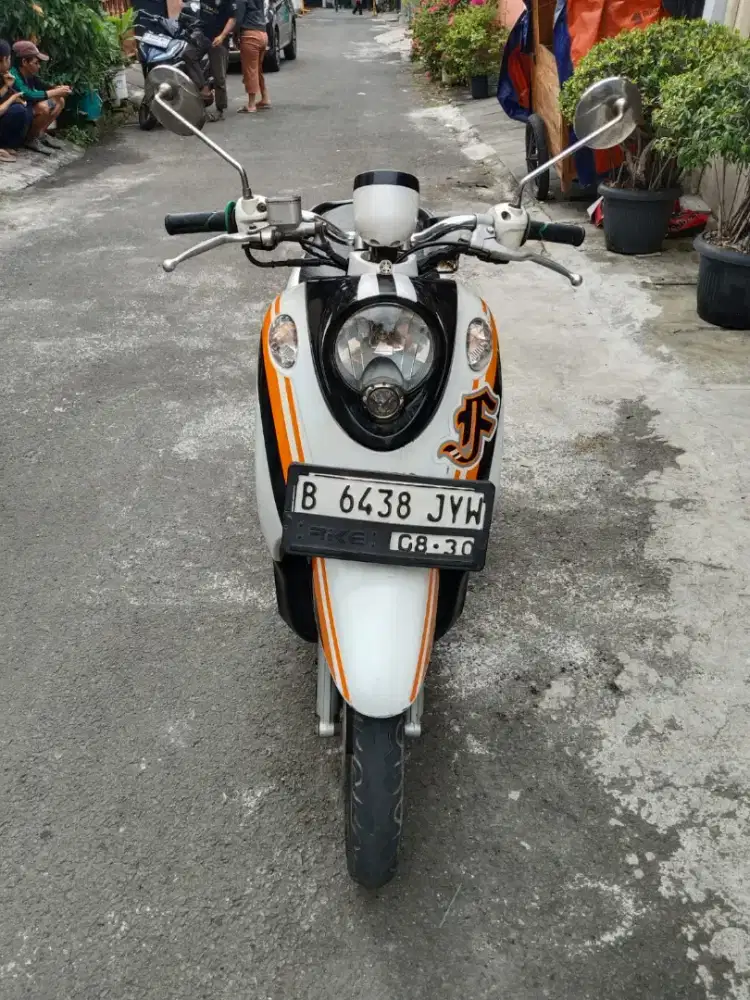 Yamaha Fino tahun 2013 mesin halus siap pakai Cengkareng