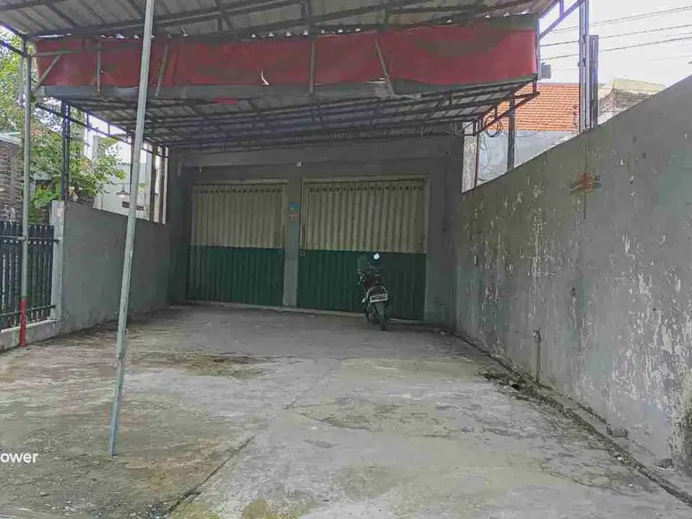 Disewakan Ruko 2 lantai di Surabaya Timur