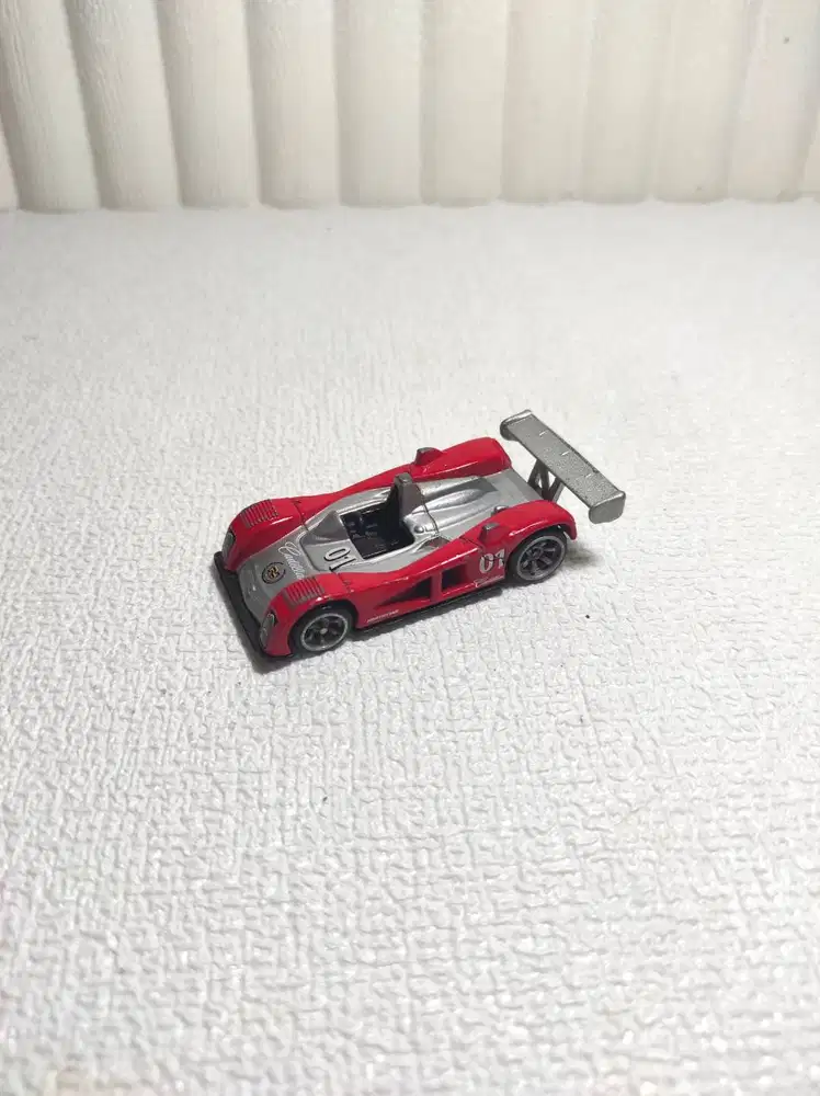 Hot Wheels Cadillac LMP Red/Merah