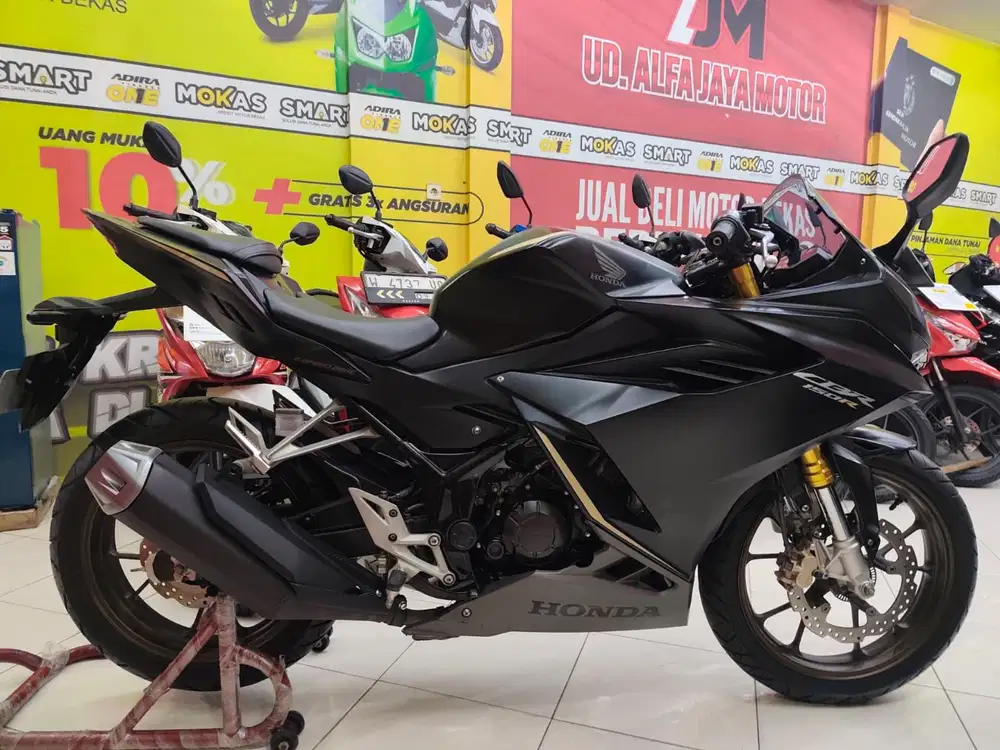 Kredit murah # Honda CBR 150r abs tahun 2023