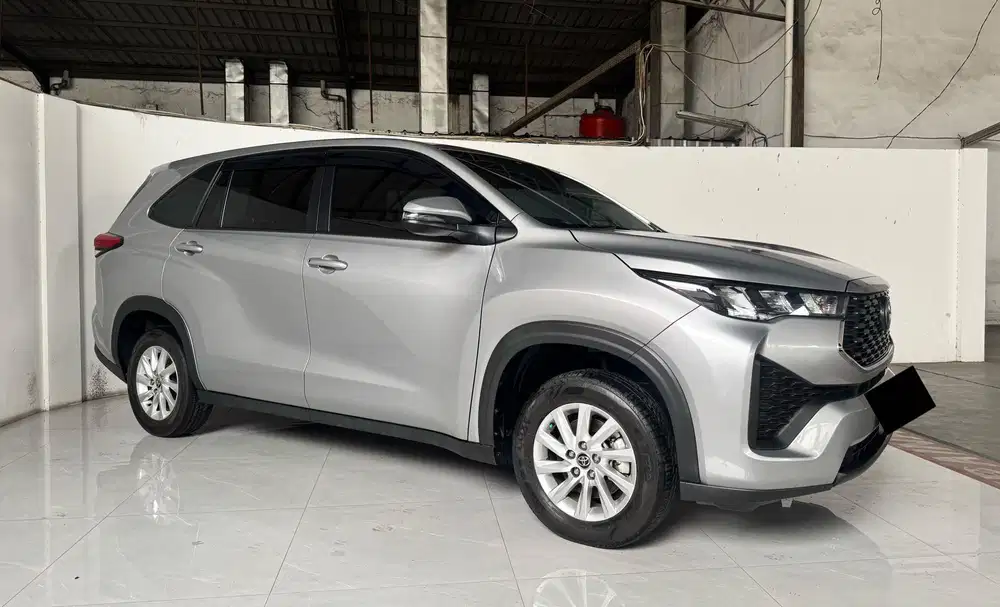 2023 Innova Zenix G 2.0 At