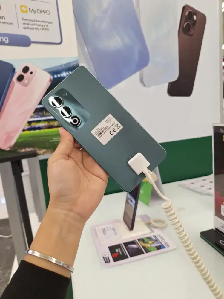 KREDIT HP TANPA DP CUKUP KTP SAJA