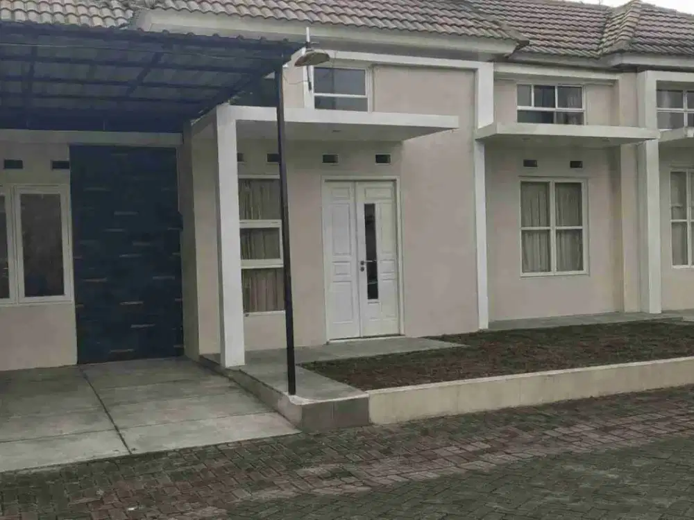 Di sewakan murah nyaman cluster jalan lega