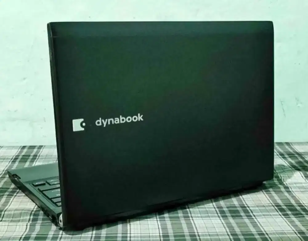 Laptop Toshiba dynabook R732