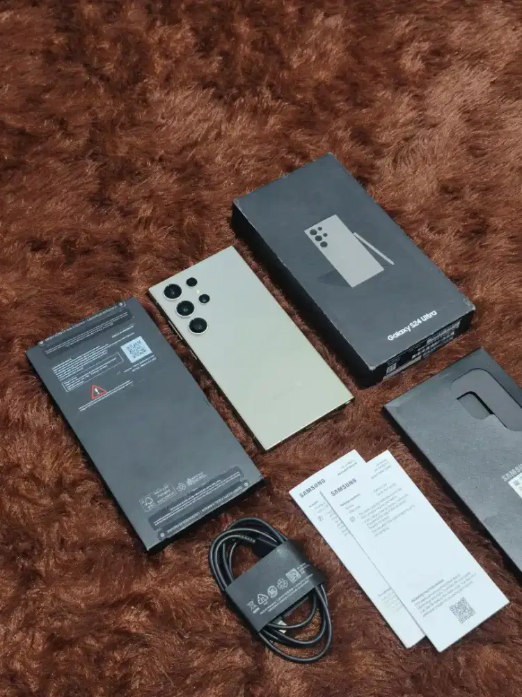 Samsung S24 Ultra 12/256GB SEIN Mulus Fullset Original - Titanium Grey