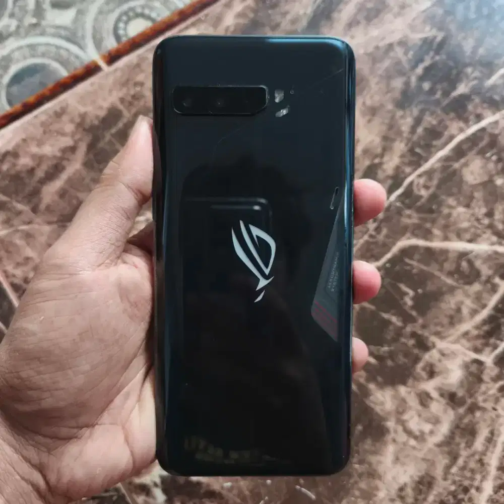 ASUS ROG PHONE 3 12/256