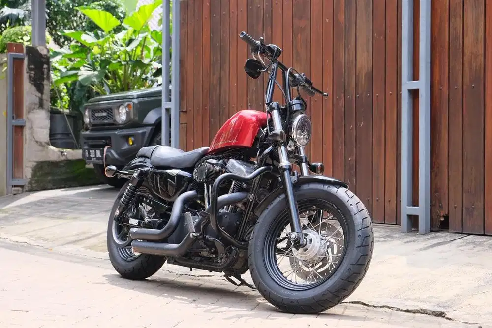 Harley Davidson Sportster 48 1200 Red