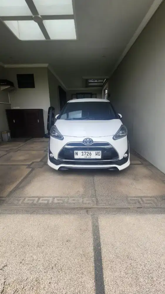 Sienta Q 2018 matic milik pribadi tangan pertama