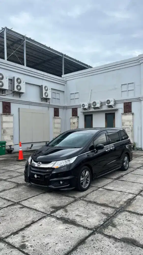 Honda odyssey 2.4 prestige.