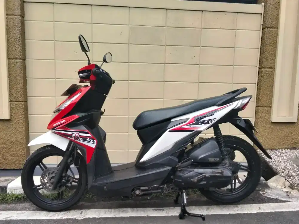 Honda Beat ECO tahun 2018 surat surat komplit B dki