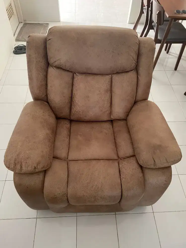 Sofa Santai Recliner