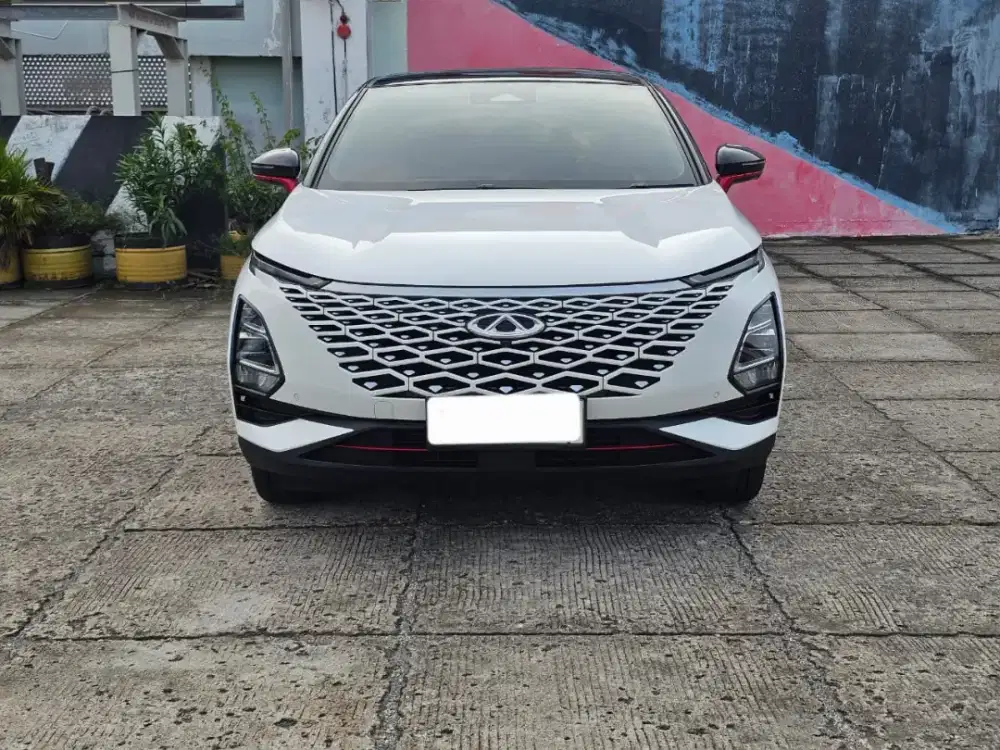 Km 5 rb omoda 5 rz 230T lux 2023 putih like new