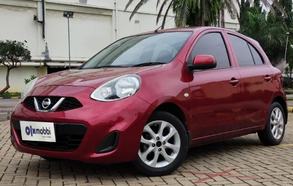 TDP 4,JT Nissan March 1.2 L Bensin-MT Merah 2015