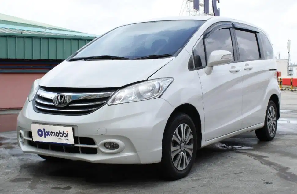 TDP 7,JT Honda Freed 1.5 S Bensin-AT Putih 2014