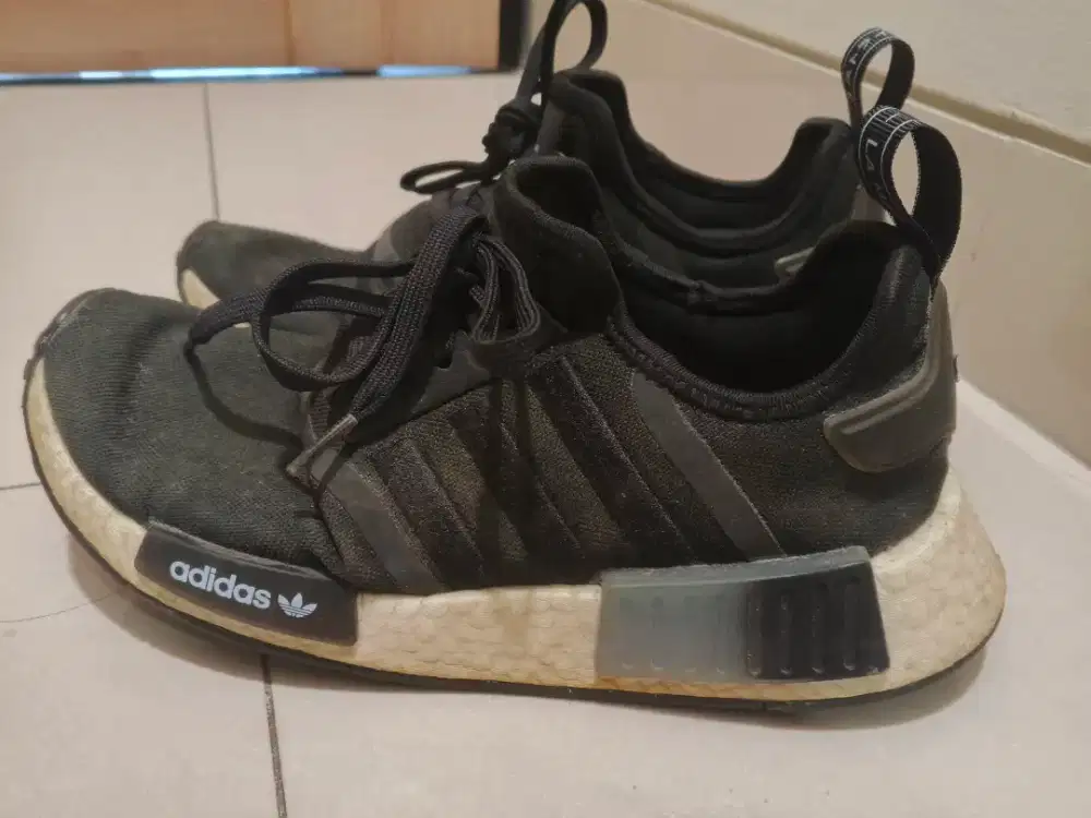 ADDIDAS NMD_R1 black size 40,5
