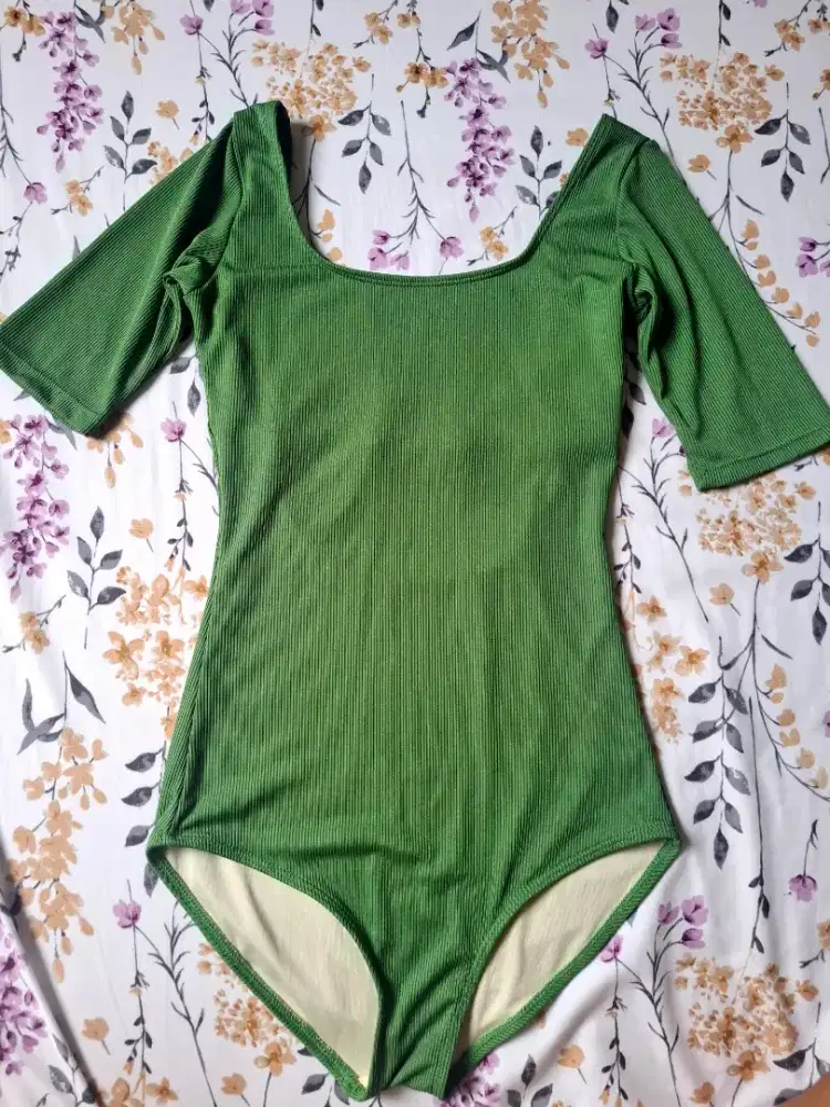 Swimsuit/Pakaian Berenang Perempuan
