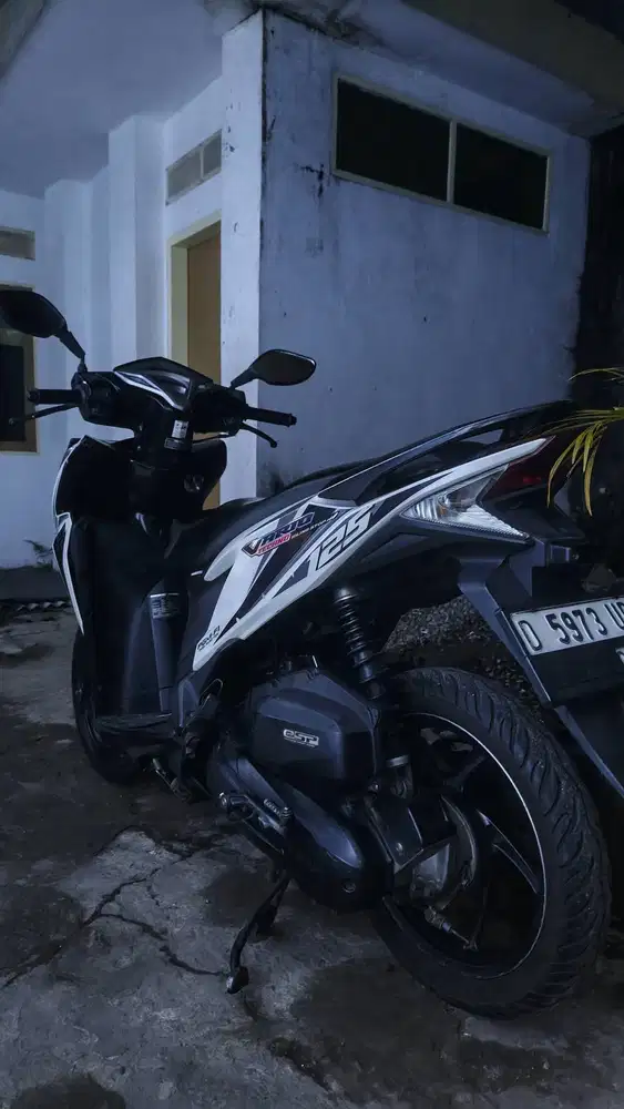 Vario KZR 125 2014
