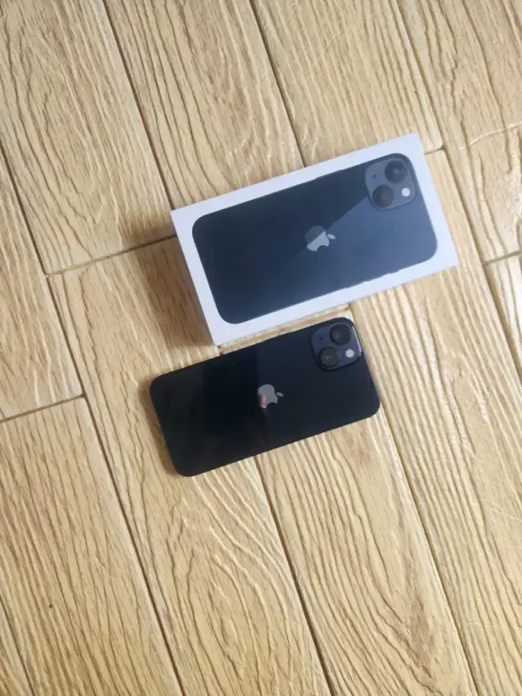 IPhone 13 128 GB EX IBox Mulus Fullset Garansi ON