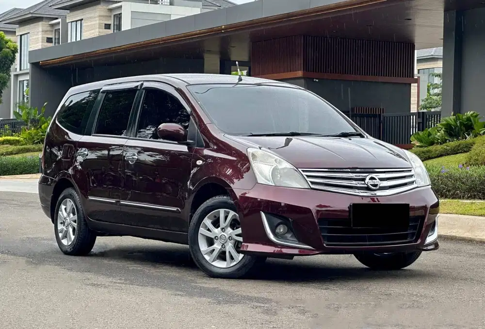 NISSAN GRAND LIVINA XV 2013 1.5 AT NOPOL B GENAP GOOD CONDITION