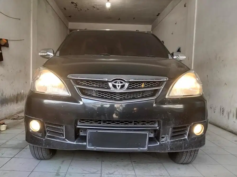 Tdp 38 Jt Toyota Avanza 1.3 G Manual 2011 Hitam Headunit Custom
