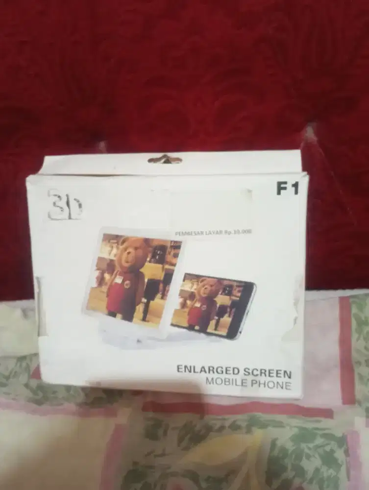 Pembesar layar buat nonton