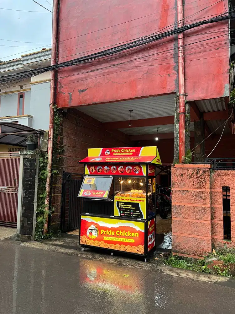 LOWONGAN PEKERJAAN - Penjaga Booth Fried Chicken