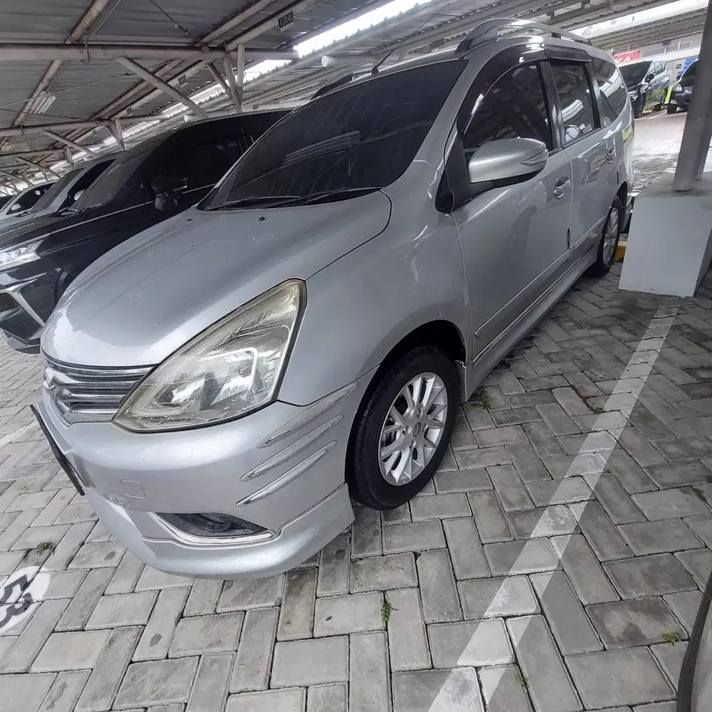 Nissan Livina 2014 Bensin
