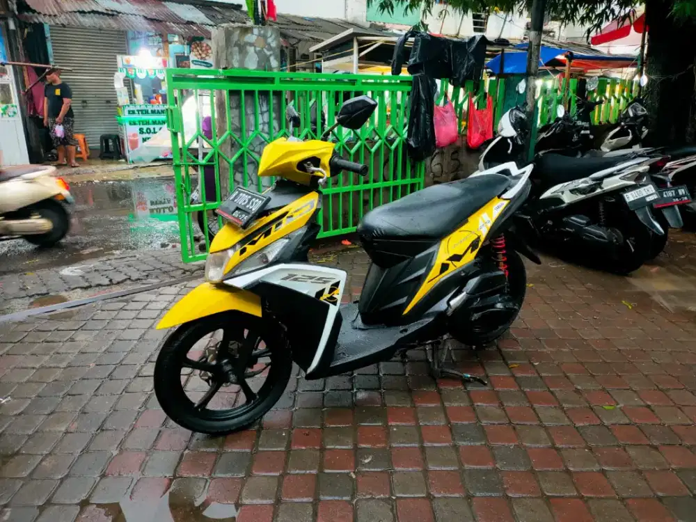Yamaha Mio M3 125 Fullinjeksi Tahun 2015
