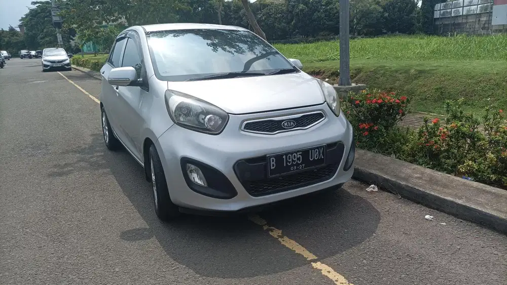 Kia Picanto 2012 Bensin