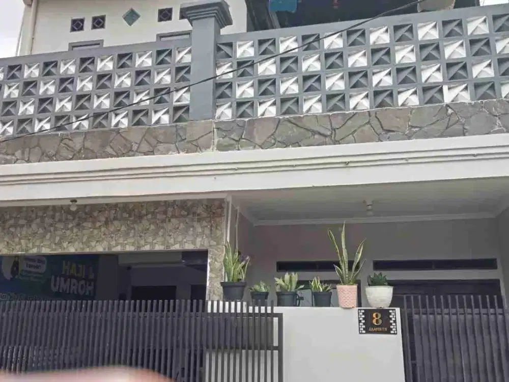 Di jual rumah siap huni di komplek Bandung selatan