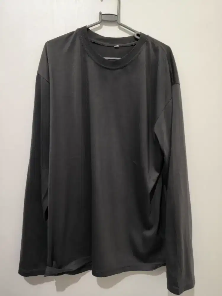 Kaos Polos Abu Tua XXL