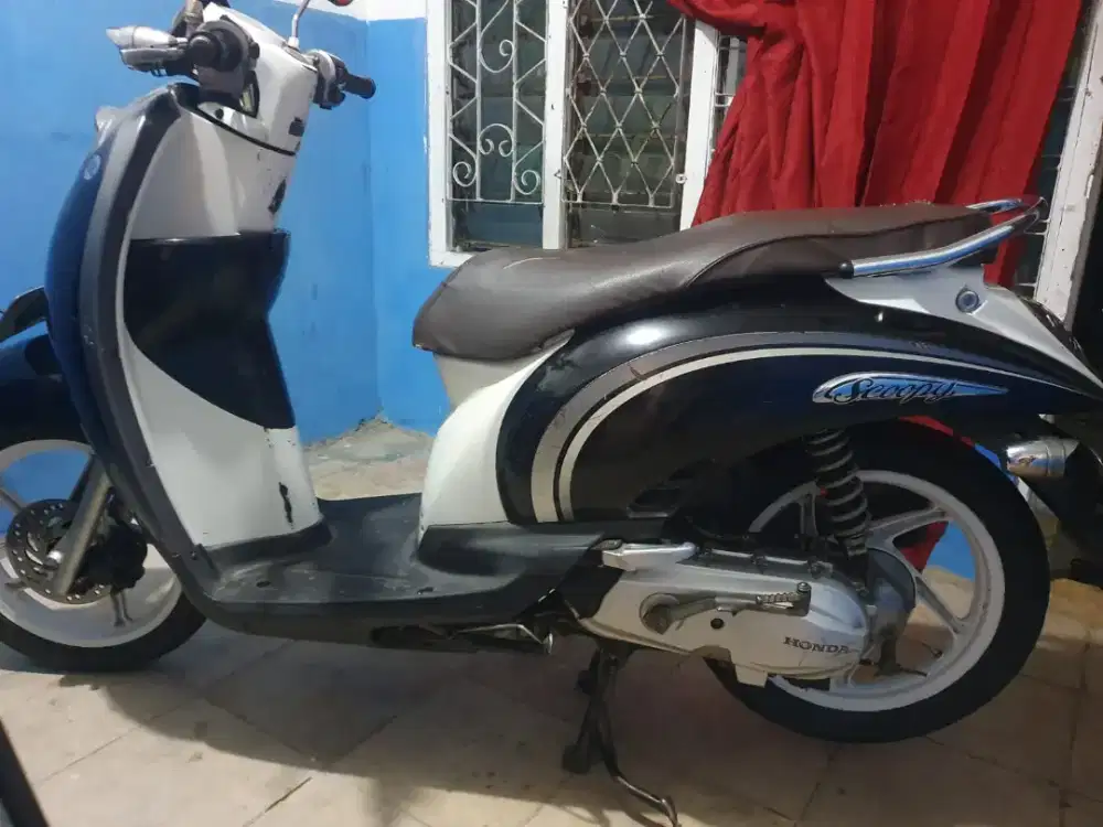 Honda Scoopy  2011 pajak panjang