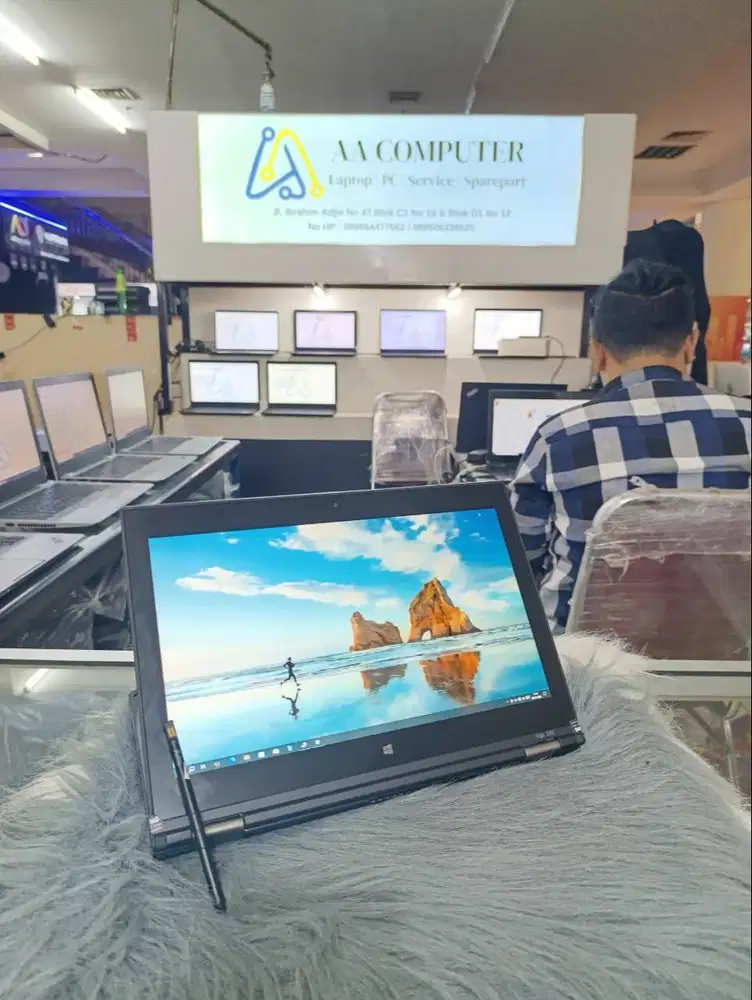 Lenovo Thinkpad Yoga 260 Flip Touch Core i7 Gen 6 Ram 8gb SSD 256gb