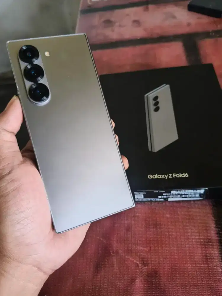 samsung Zfold6 12/512gb sein mulus