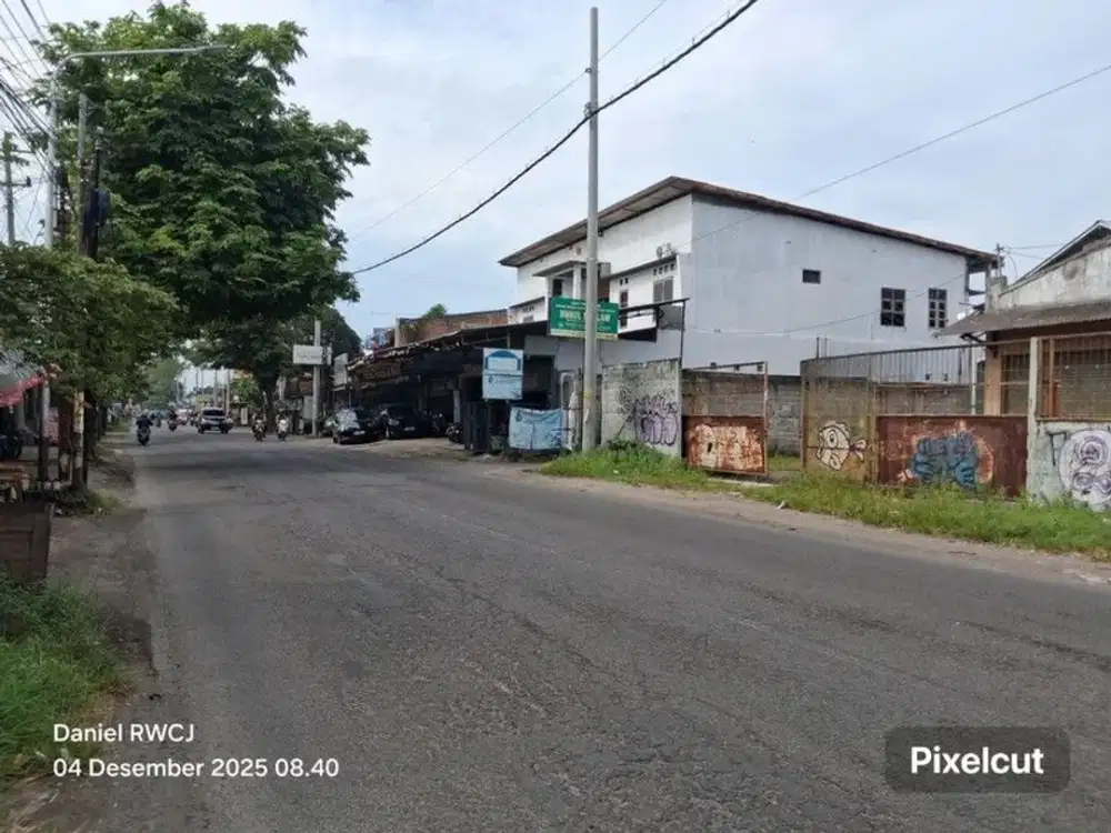 Disewakan Ruang Usaha Strategis Cocok Untuk Gudang Siap Pakai di Pinggir Jl. Parangtritis KM 8, Bantul